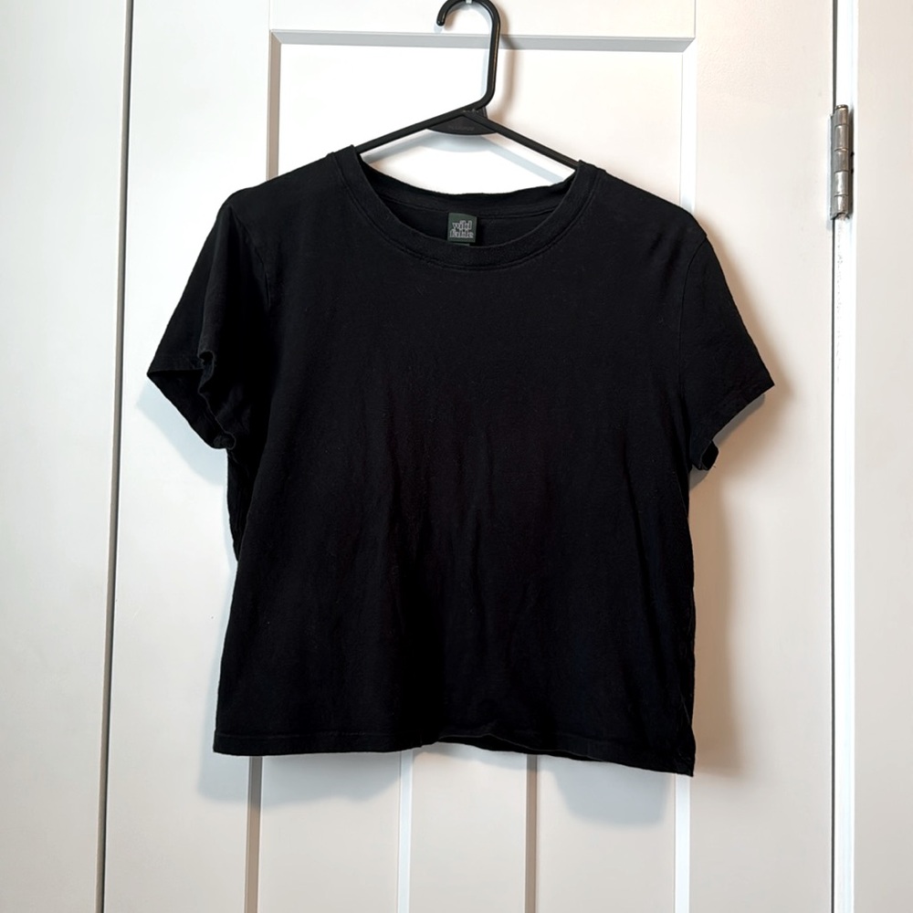 Wild Fable black crop top. Good condition. Size small